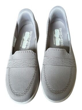 Skechers Hands Free Slip-Ins Loafers On-The-Go Flex Radiant Sloane Womens 6.5